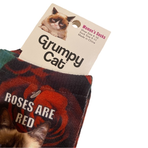 🆕 NWT Valentines Grumpy Cat Meme Valentines Day Is a Lie Socks - New With Tags - Picture 2 of 3